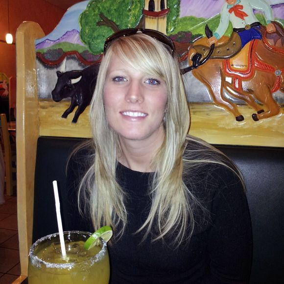 Meet your Posher, Adrea - Picture 1 of 1